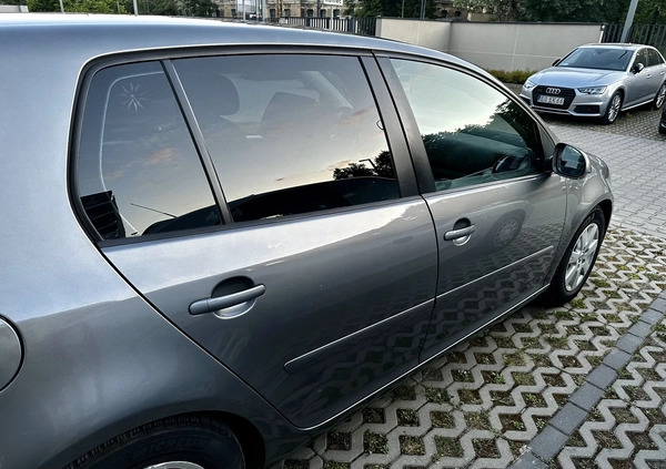 Volkswagen Golf cena 17900 przebieg: 305000, rok produkcji 2006 z Łódź małe 172